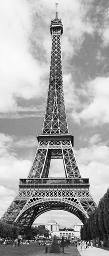 EIFFEL TOWER