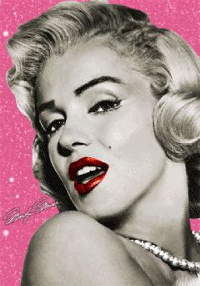 MARILYN MONROE
