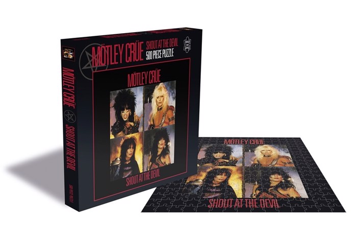 MOTLEY CRUE -SHOUT AT THE DEVIL